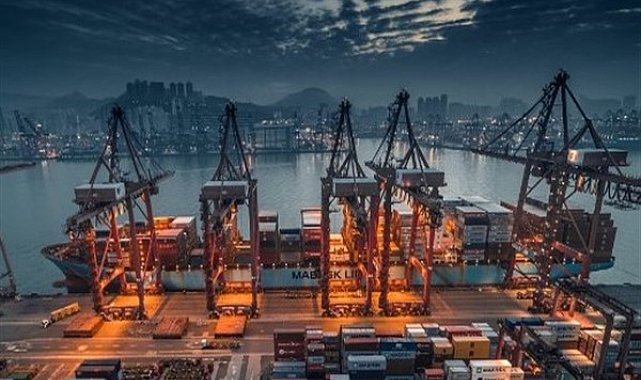 TÜİK - Ocak-Aralık döneminde ihracat yüzde 2,4 yükseldi, ithalat yüzde 5,0 geriledi