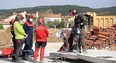 Urla Belediyesi ve AKUT'tan afetlere karşı örnek iş birliği