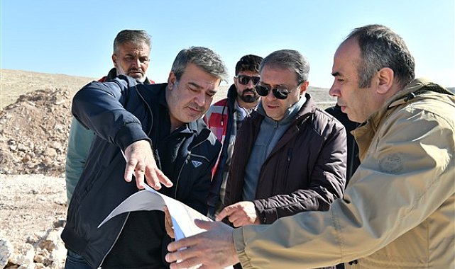 Vali Şıldak, tarihi alanlarda devam eden çalışmaları inceledi