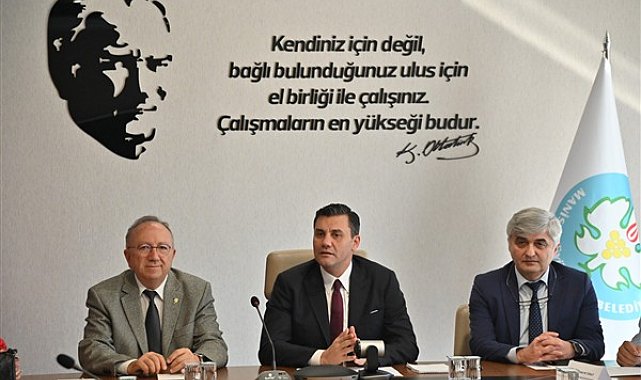 Zeyrek: Devletin emanet ettiği parayı sağa sola akıtmadan çalışmaya devam ediyoruz