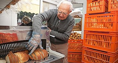 Antalyalılar 'Halk Ekmek'i çok sevdi