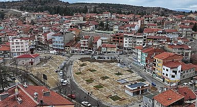 Başkan Altay: “Doğanhisar Meydan Düzenleme Çalışmamız Hayırlı Olsun