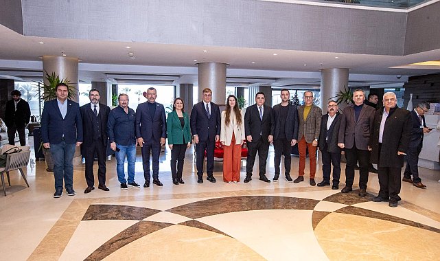 Başkan Tugay, Nitelikli Tarım Çalıştayı’na katıldı