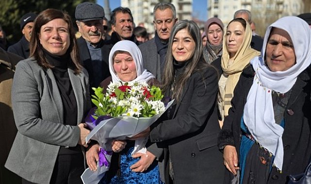 Bucak’tan Van Büyükşehir Belediyesine ziyaret