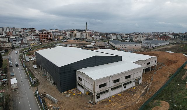 Çayırova Spor Lisesi ile Kapalı Spor Salonu ve Sporcu Fabrikası’nda çalışmalar sürüyor