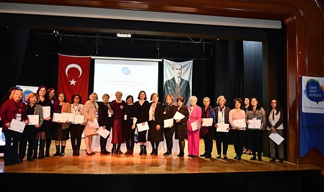 İzmir Kent Konseyi Kadın Meclisi yeni yöneticilerini seçti