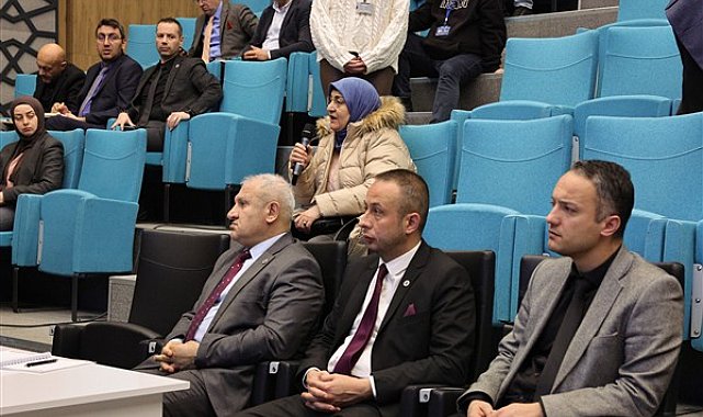Kütahya'da Halk Günü Toplantıları ile vatandaşların talepleri değerlendiriliyor