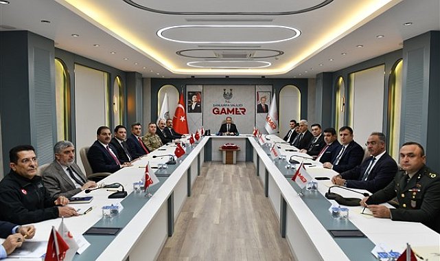Şanlıurfa Valisi Şıldak, deprem sonrası yapılan çalışmaları değerlendirdi