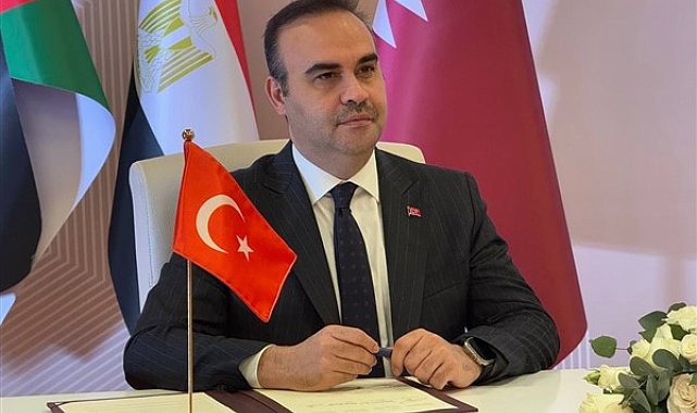 Türkiye, Sürdürülebilir Ekonomik Büyüme İçin Endüstriyel Ortaklık belgesini imzaladı