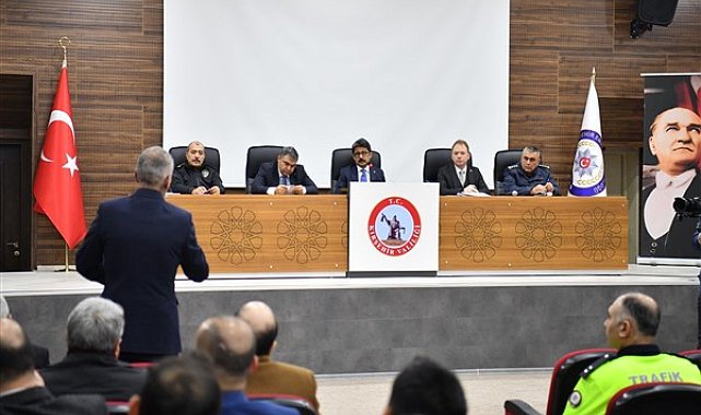 Vali Demiryürek başkanlığında Güvenli Eğitim Değerlendirme Toplantısı gerçekleştirildi