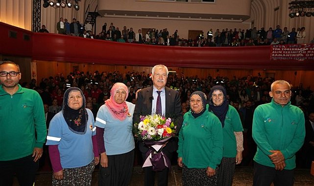 Adana Büyükşehir Belediye Başkanı Karalar, belediye çalışanlarıyla bir araya geldi