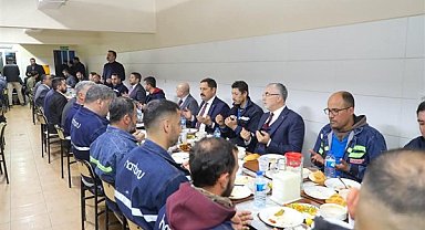 Bakan Işıkhan, Antakya OSB’de işçilerle iftarda buluştu