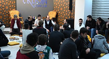 Başkan Altay: Çalışan Gençlik Meclisi’ni tüm Türkiye’de rol model olarak anlatıyorum