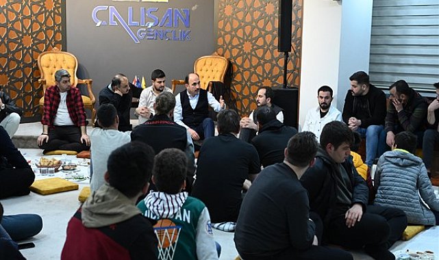 Başkan Altay: Çalışan Gençlik Meclisi’ni tüm Türkiye’de rol model olarak anlatıyorum
