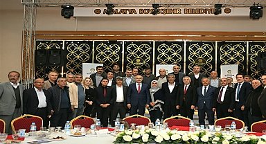 Başkan Er iftarda muhtarları ağırladı