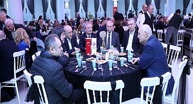 Başkan Yaşar, hemşerileriyle iftar yaptı