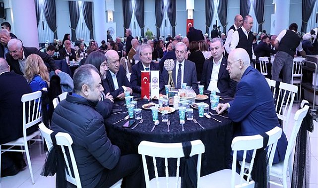 Başkan Yaşar, hemşerileriyle iftar yaptı
