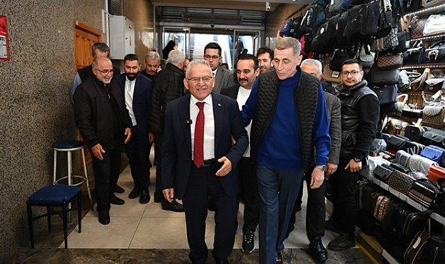 Büyükkılıç, vatandaşlar ve esnafla bir araya geldi