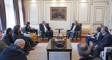 CHP Genel Başkanı Özel, DEM Parti Eş Genel Başkanı Bakırhan ile bir araya geldi