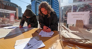 CHP'nin Cumhurbaşkanlığı adaylığı ön seçimi saat 19.00'a kadar uzatıldı