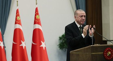 Cumhurbaşkanı Erdoğan: Cesaretiniz varsa bırakın demokrasi ve hukuk işlesin