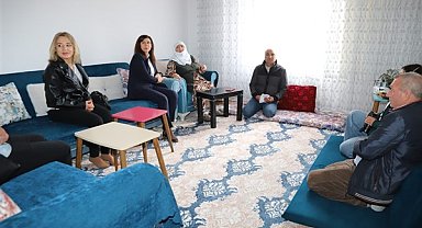 Diyarbakır Büyükşehir Belediyesi Eş Başkanı Bucak, aileleri ziyaret etti