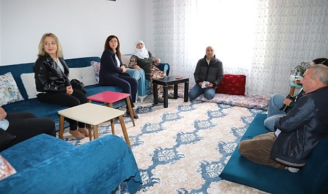 Diyarbakır Büyükşehir Belediyesi Eş Başkanı Bucak, aileleri ziyaret etti