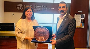 Diyarbakır Büyükşehir Belediyesi Eş Başkanı Hatun, IFC Türkiye heyetiyle görüştü
