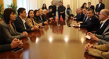 Eş Başkan Bucak, İstanbul Büyükşehir Belediyesine dayanışma ziyaretinde bulundu