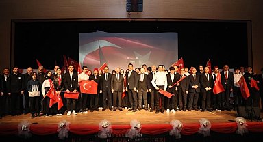 Giresun'da İstiklal Marşı'nın kabulü ve Mehmet Akif Ersoy'u anma programı yapıldı