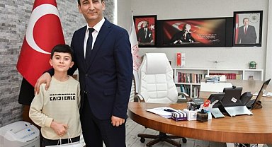 İstiklal Marşı Okuma Yarışması’nda Karaman’ı temsil eden Sarı, Türkiye üçüncüsü oldu