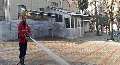 Orhangazi'de Ramazan Bayramı için camilerde temizlik çalışması başlatıldı