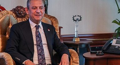 Özel, ‘Sanatta, Siyasette, İşte, Hayatta Kadınların Yolculuğu’ paneline katıldı
