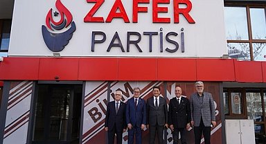Şahin ve Akıncı’dan Zafer Partisi’ne ziyaret