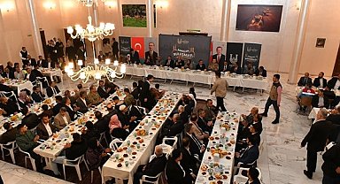 Şanlıurfa Valisi Şıldak, Ceylanpınarlılarla iftar yaptı