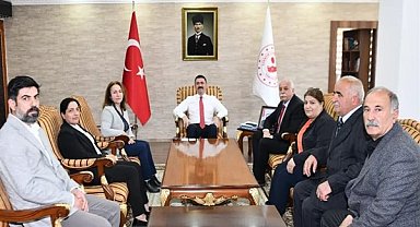 Tunceli Valisi Tekbıyıkoğlu, Hozat Belediye Başkanı ve Meclis üyelerini ağırladı