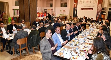 Tunceli Valisi Tekbıyıkoğlu, kurum müdürleriyle iftar yaptı