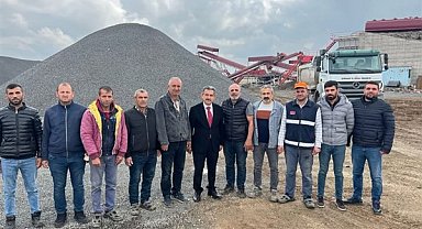 Vali Ekici, Tepeköy Taş Kırma ve Eleme Tesisi’nde inceleme yaptı