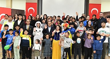 Vali Şıldak iftarını çocuklarla yaptı