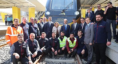 Yerli tren setleri GAZİRAY'da hizmet verecek