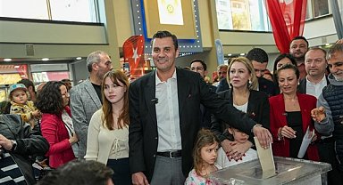 Zeyrek: 81 ilde milyonlar İmamoğlu'nun arkasında