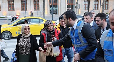 AK Parti İstanbul’dan 200 bin aileye ramazan ziyareti