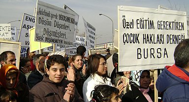 Akyıldız: Özel gereksinimli çocuklar oyun alanlarından faydalanabilmeli
