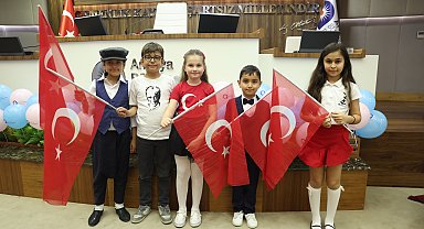 Antalya'da 23 Nisan dolayısıyla Temsili Çocuk Meclisi toplandı