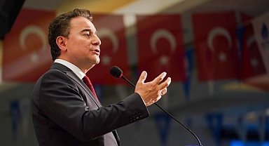 Babacan: Milyarlarca doları Kanal İstanbul için değil, deprem önlemleri için kullanın