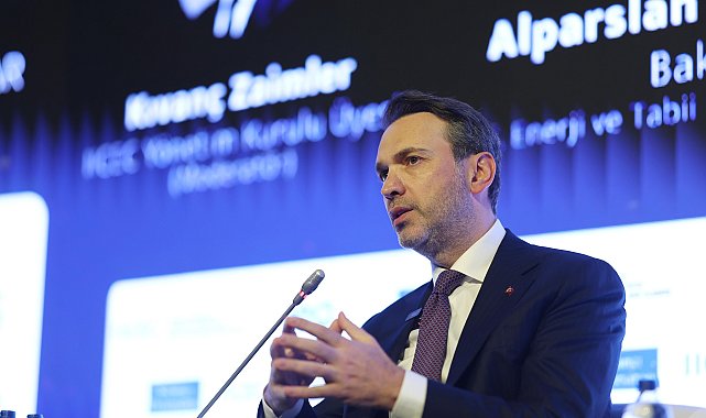Bakan Alparslan, Dicle Elektrik Dağıtım Bölgesi için değerlendirme toplantısına katıldı