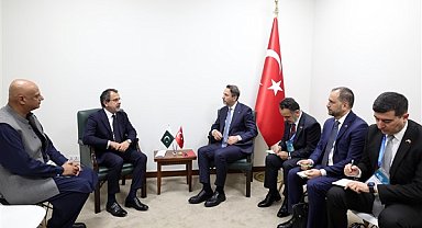 Bakan Bayraktar, İslamabad'da görüşmelerini sürdürüyor
