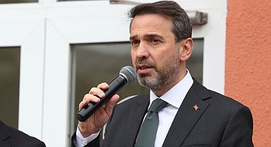 Bakan Bayraktar, Mauritius Enerji ve Kamu Hizmetleri Bakanı Assirvaden ile görüştü
