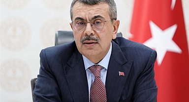 Bakan Tekin, 2. Uluslararası Matematik Olimpiyatı Ödül Törenine katıldı