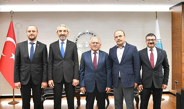 Başkan Büyükkılıç, Hizmet-İş Sendikası Kayseri Şube Başkanlığını kabul etti